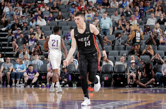 接交手的机 接交手的机